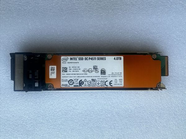 SSDPEYKX040T8